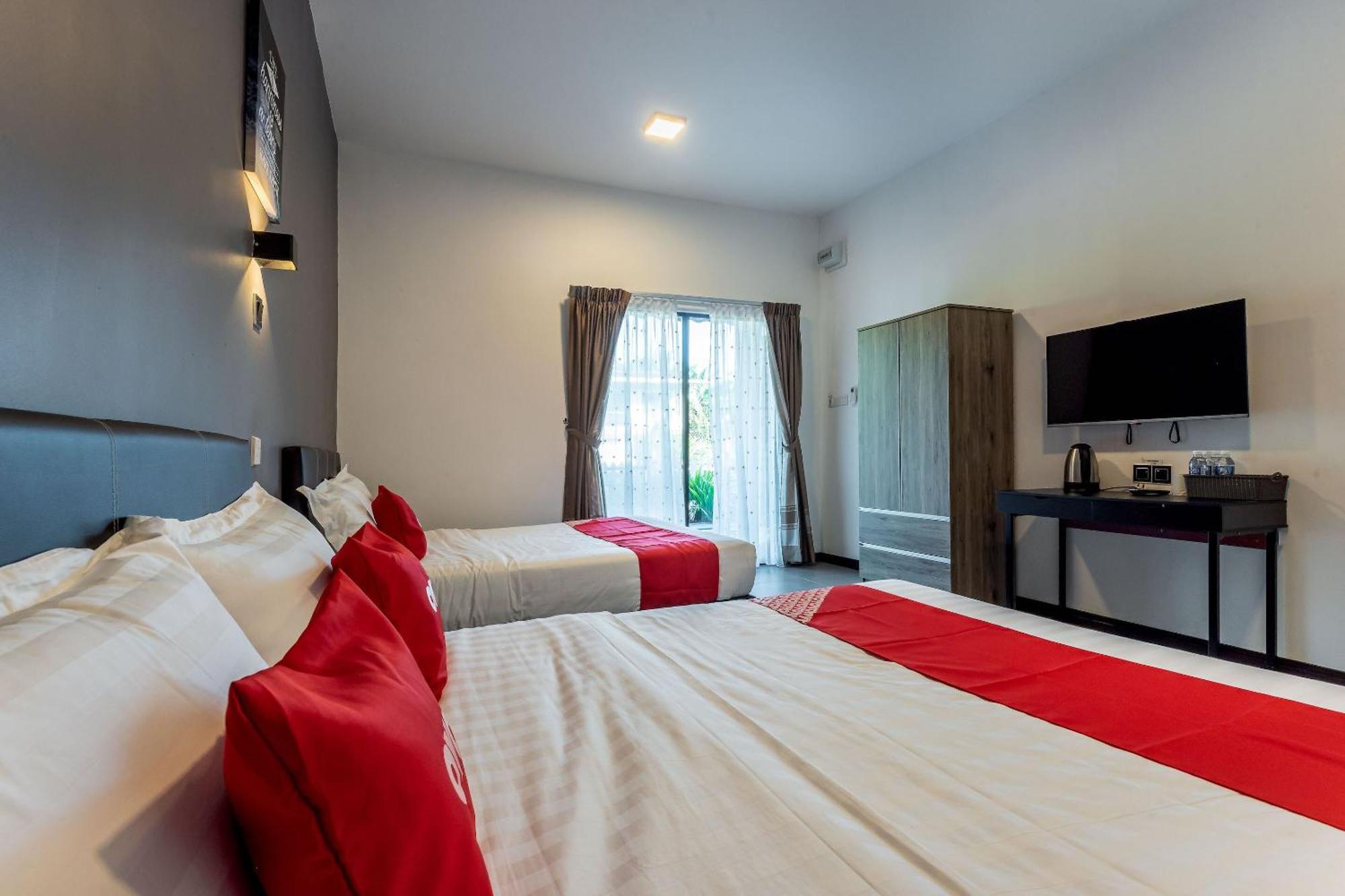 Oyo 90149 Pua Family Semporna Hotel ภายนอก รูปภาพ
