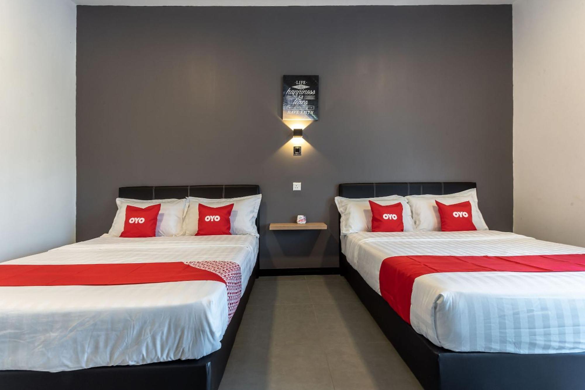 Oyo 90149 Pua Family Semporna Hotel ภายนอก รูปภาพ