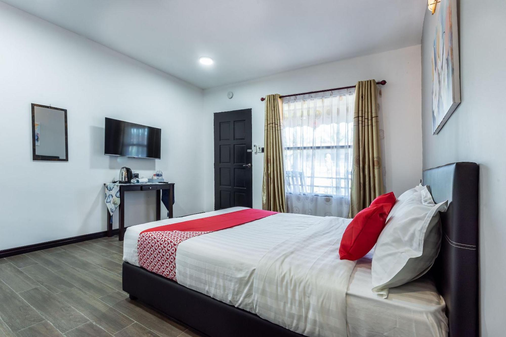 Oyo 90149 Pua Family Semporna Hotel ภายนอก รูปภาพ
